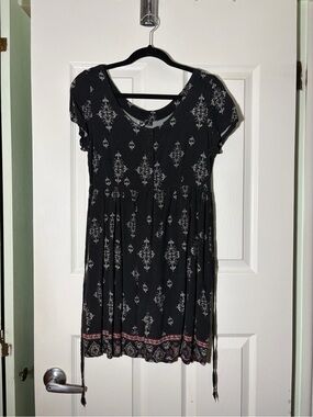 feathers Black Mini Dress with White Print and Red Border
